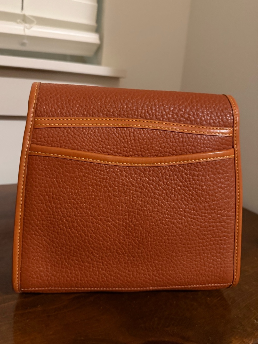 Vintage Dooney and Bourke Small Essex - Picture 3 of 10